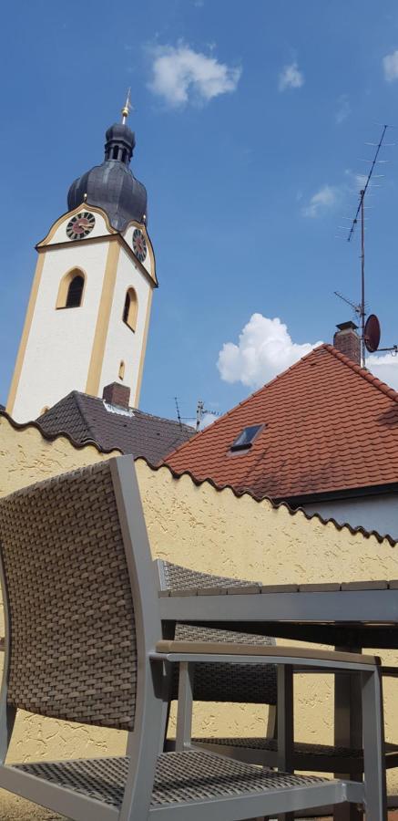 Boardinghouse Marktplatz ชวานดอร์ฟ อิน บาเยิร์น ภายนอก รูปภาพ